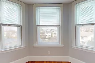 346 Chelsea St, Boston, MA 02128 - Photo 4