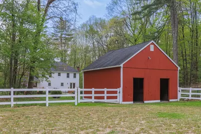 118 Lawrence St, Pepperell, MA 01463 - Photo 6