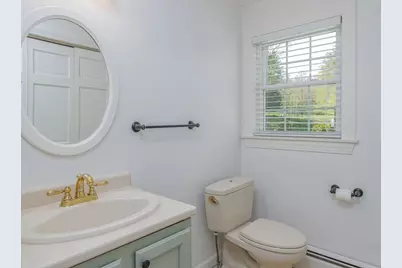 118 Lawrence St, Pepperell, MA 01463 - Photo 22