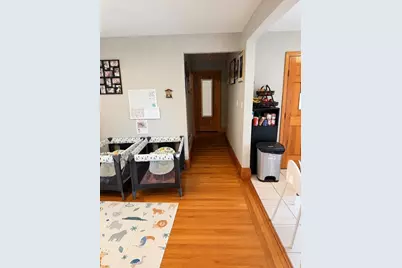 18 Lexington Ave, Boston, MA 02136 - Photo 10