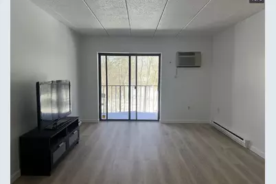 137 Franklin Street #201, Stoneham, MA 02128 - Photo 2