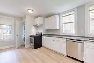 205 Chelsea St, Boston, MA 02128 - Photo 14