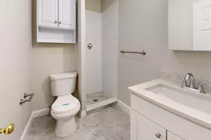 206 Princeton St, Boston, MA 02128 - Photo 6