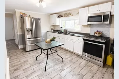 3 Rock Rd, Boston, MA 02136 - Photo 4