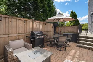 35 Rutherford Ave, Boston, MA 02129 - Photo 6