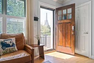 35 Rutherford Ave, Boston, MA 02129 - Photo 4