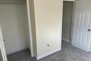 201 Thorndike St, Lowell, MA 01852 - Photo 28