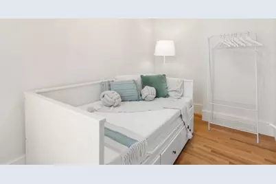 62 West Cedar St #2, Boston, MA 02114 - Photo 14