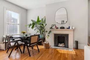 62 W Cedar St, Boston, MA 02114 - Photo 2