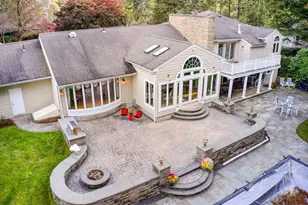 186 Tanglewood Dr, Longmeadow, MA 01106 - Photo 1