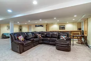186 Tanglewood Dr, Longmeadow, MA 01106 - Photo 40