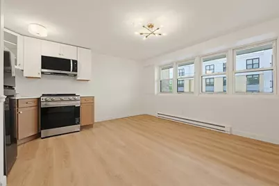 340 Main St #206, Melrose, MA 02176 - Photo 2