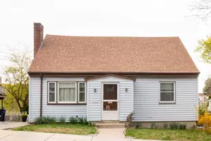 147 Glenellen Rd, Boston, MA 02132 - Photo 2