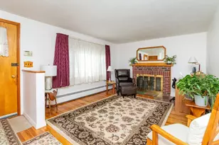 147 Glenellen Rd, Boston, MA 02132 - Photo 8