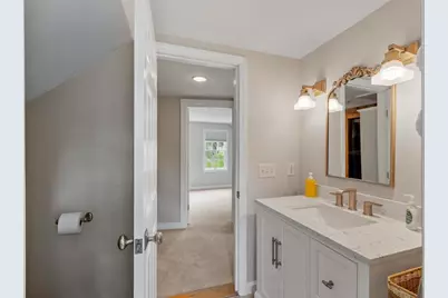2 Knox Ave, Groveland, MA 01834 - Photo 34