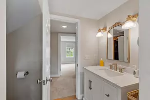 2 Knox Ave, Groveland, MA 01834 - Photo 34