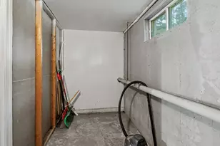 621 S Main St, Haverhill, MA 01835 - Photo 22