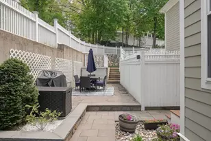 465 Washington St, Winchester, MA 01890 - Photo 26