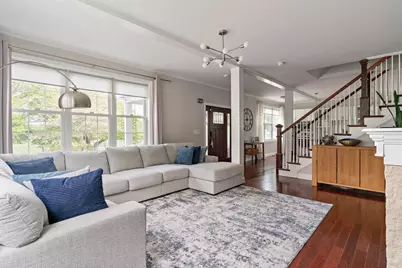 465 Washington St, Winchester, MA 01890 - Photo 8