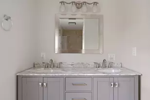 465 Washington St, Winchester, MA 01890 - Photo 16