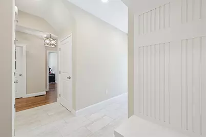 10 Homes Ave, Franklin, MA 02038 - Photo 16