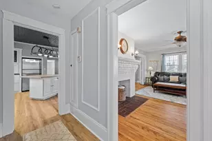 25 Ludlow St, Worcester, MA 01603 - Photo 6