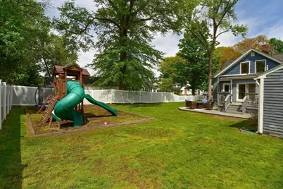 105 Edgewood Ave, Longmeadow, MA 01106 - Photo 28
