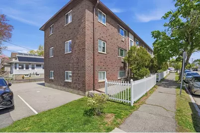 79 Holbrook Rd #2, Quincy, MA 02171 - Photo 2