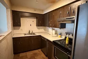 232 Canton St, Randolph, MA 02368 - Photo 2