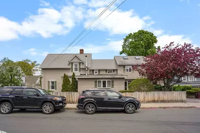 122 S Walker St, Lowell, MA 01851 - Photo 4