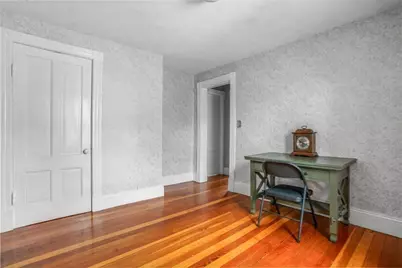 122 S Walker St, Lowell, MA 01851 - Photo 24