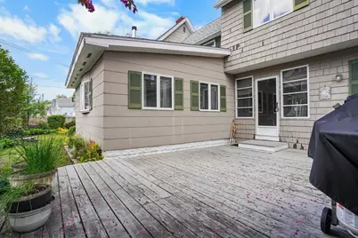122 S Walker St, Lowell, MA 01851 - Photo 38