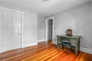 122 S Walker St, Lowell, MA 01851 - Photo 6