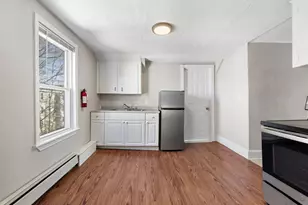 21 John St, Attleboro, MA 02703 - Photo 2