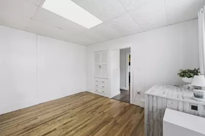 17 Upland Ave, Webster, MA 01570 - Photo 12