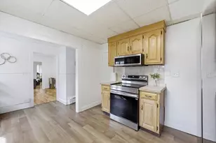 17 Upland Ave, Webster, MA 01570 - Photo 16