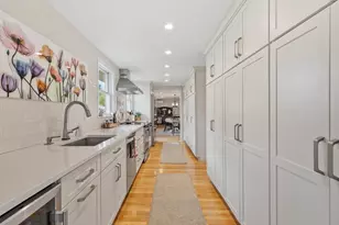23 Herrick Rd, Peabody, MA 01960 - Photo 10
