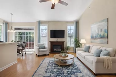 2 Hopkins Cir #2, Methuen, MA 01844 - Photo 6