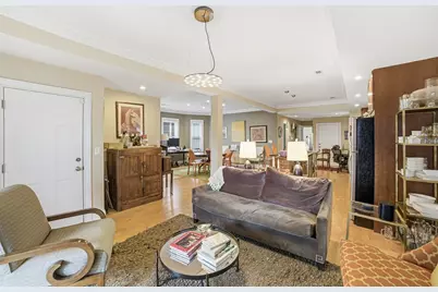 5 Mount Vernon St #2, Boston, MA 02125 - Photo 8