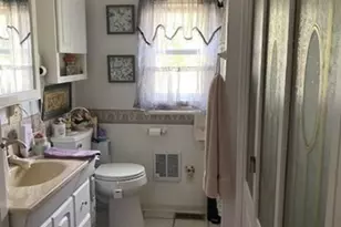 27 A-B Grafton St, Millbury, MA 01527 - Photo 18