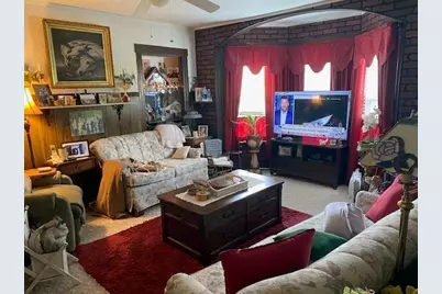 27 A-B Grafton St, Millbury, MA 01527 - Photo 14