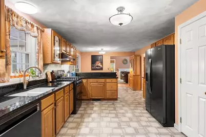18 W Parish Ridge Rd, Haverhill, MA 01832 - Photo 8