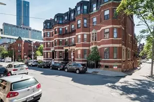 30 Gloucester St, Boston, MA 02115 - Photo 1