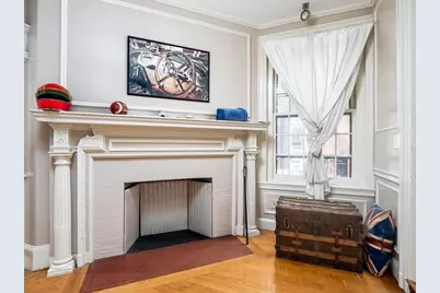 30 Gloucester Street #3, Boston, MA 02115 - Photo 6