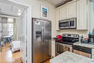 30 Gloucester St, Boston, MA 02115 - Photo 10