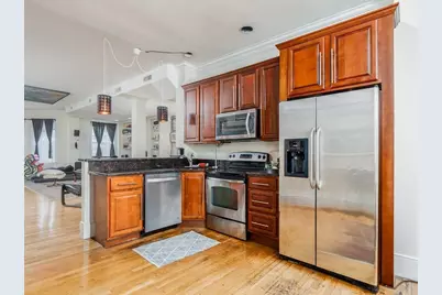 30 Gloucester Street #4, Boston, MA 02115 - Photo 6