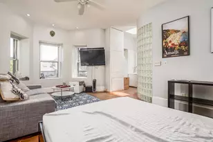 30 Gloucester St, Boston, MA 02115 - Photo 14