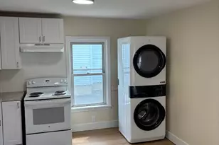 14 Sheridan St, Chicopee, MA 01020 - Photo 6