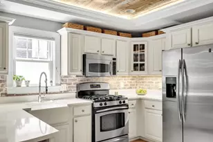 27 Parker St, Boston, MA 02129 - Photo 6