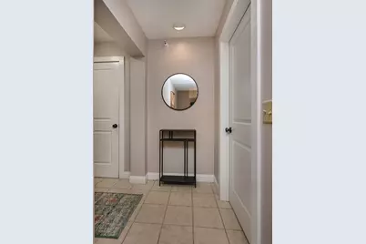 20 Myers Farm Ln #20, Greenfield, MA 01301 - Photo 12